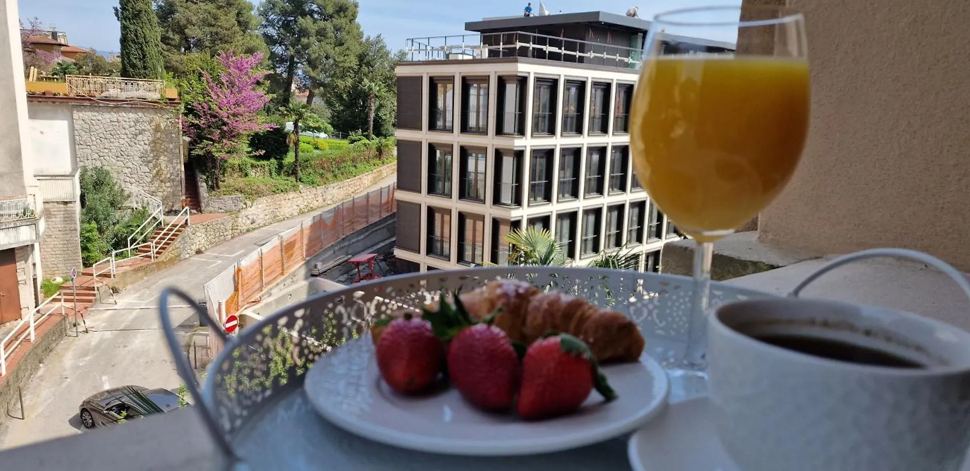 Apartment Medea 2 With Private Parking Opatija