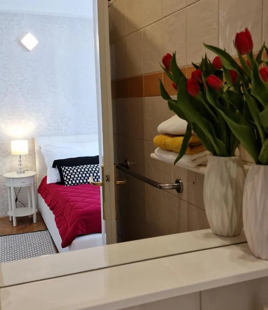 Apartment Medea 2 With Private Parking Opatija