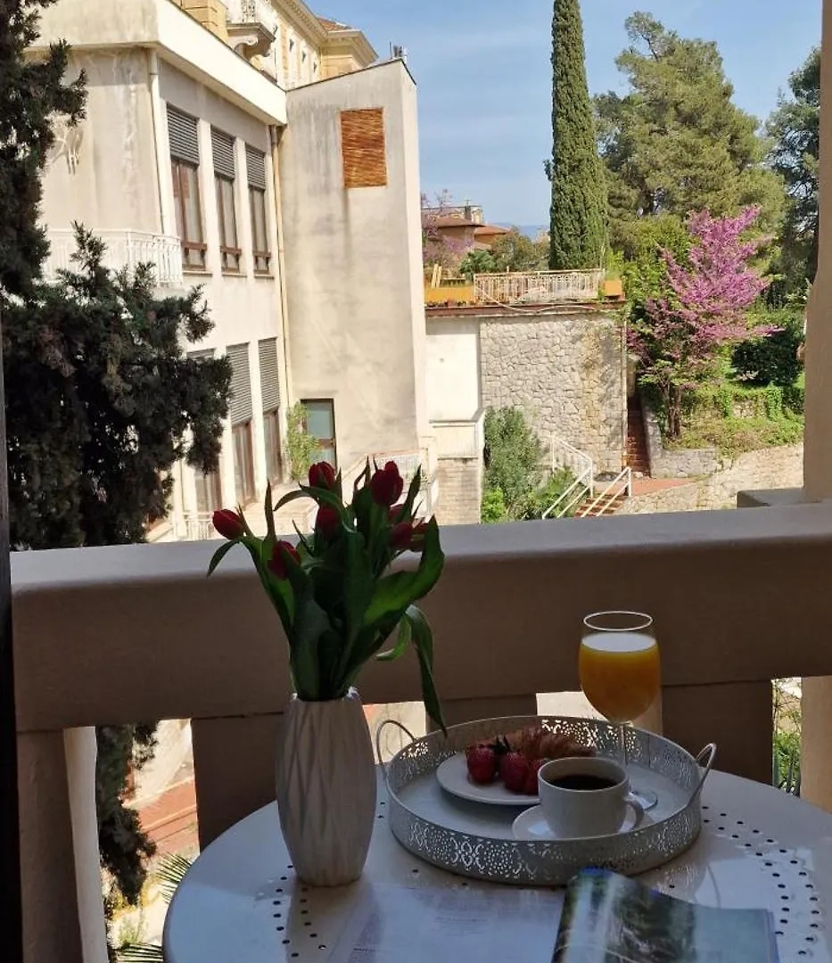 Apartment Medea 2 With Private Parking Opatija